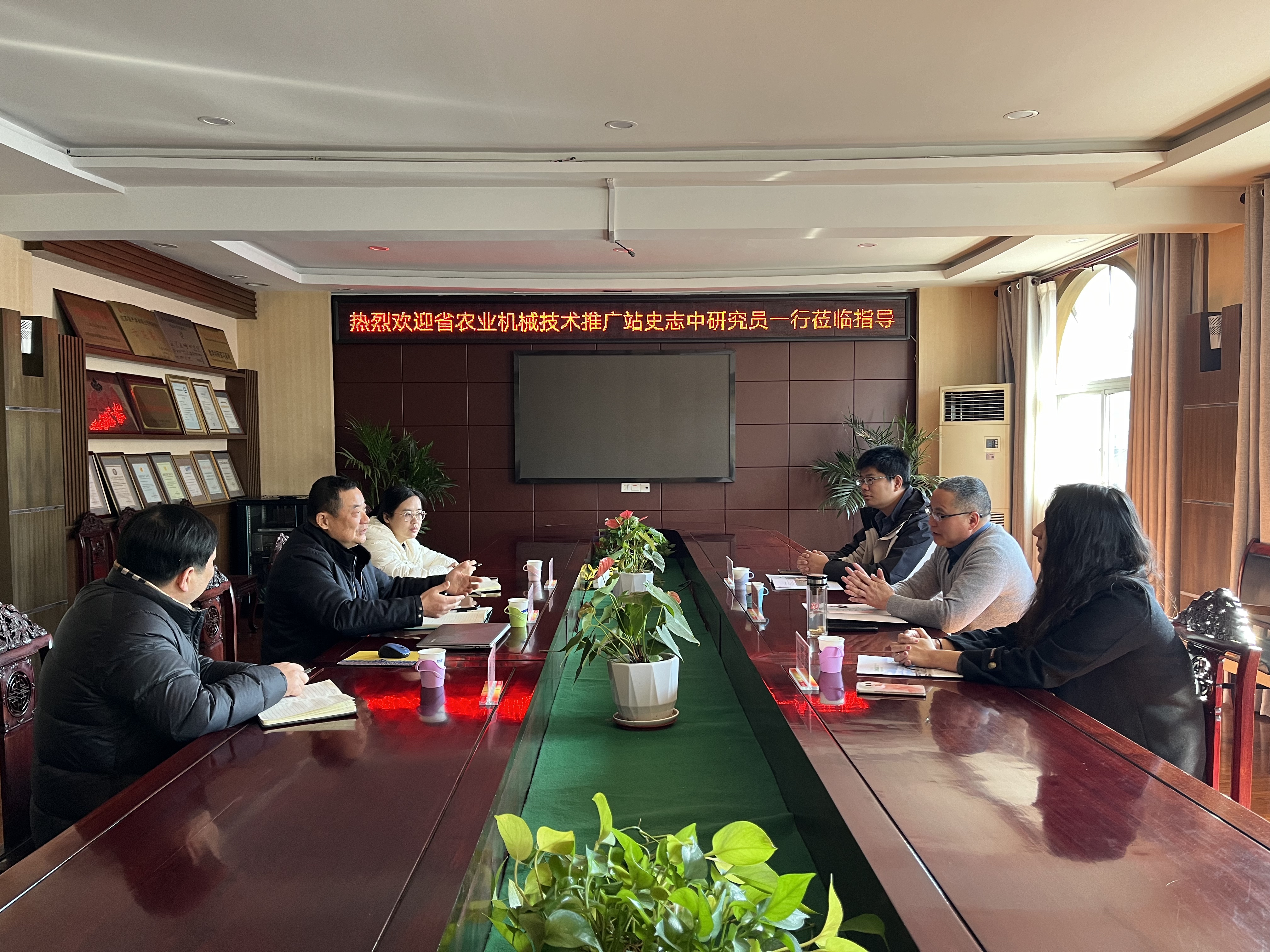 ȫ���ƶ���е����  �캽ũҵ׿Խ֮·����ʡũҵ��е�����ƹ�վ����ks��ʱ��������